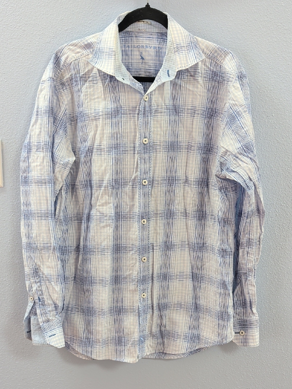 Tailorbyrd Shaped Fit White and Blue Plaid Button-Up Shirt